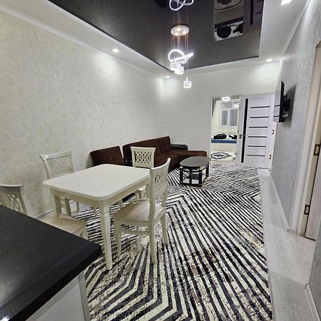 2-Х Комнатная Квартира Taskent Exterior foto